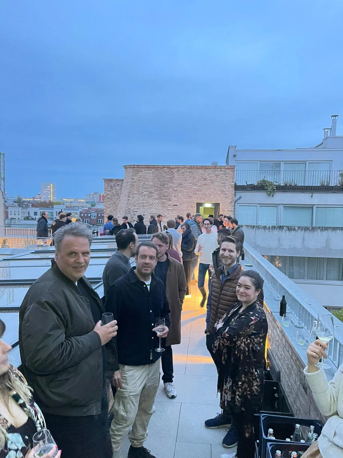 Get-together auf der Dachterrasse